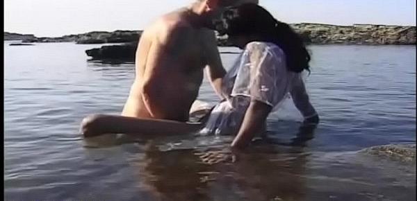  real indian teen sex in the ocean